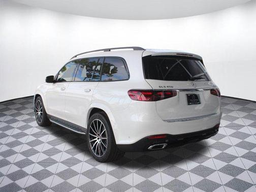 2026 Mercedes-Benz GLS 450 4MATIC
