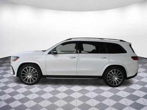 2026 Mercedes-Benz GLS 450 4MATIC