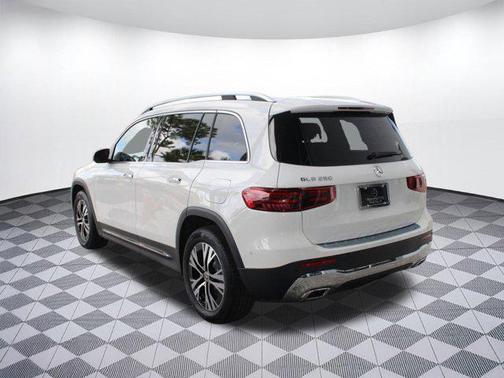 2026 Mercedes-Benz GLB 250 Base