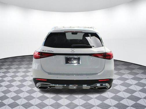 2025 Mercedes-Benz GLC 350e Base