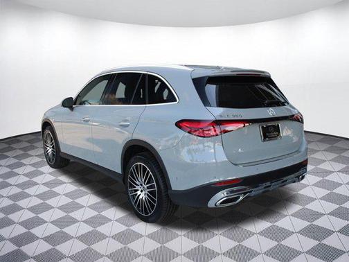 2026 Mercedes-Benz GLC 300 4MATIC