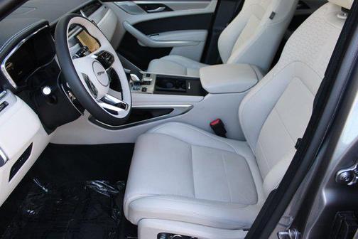 2025 Jaguar F-PACE R-Dynamic S P250 AWD Automatic