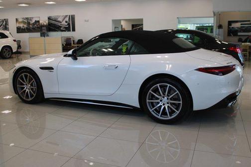 2023 Mercedes-Benz AMG SL 43 Base