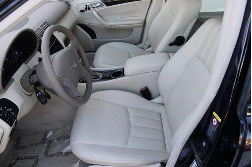 2007 Mercedes-Benz C-Class Luxury 4MATIC