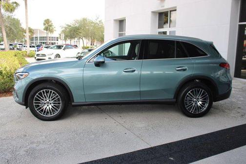 2026 Mercedes-Benz GLC 300 Base