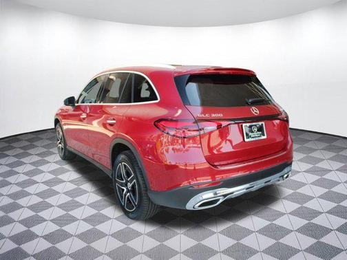 2026 Mercedes-Benz GLC 300 4MATIC