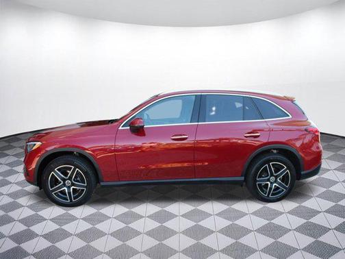 2026 Mercedes-Benz GLC 300 4MATIC