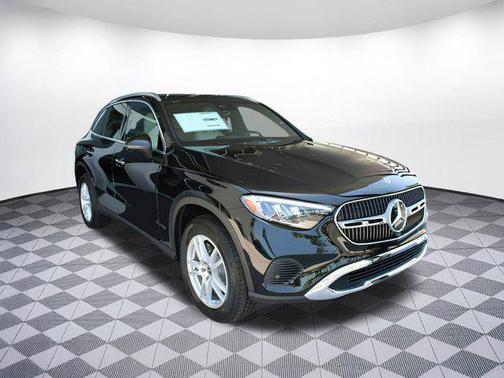 2025 Mercedes-Benz GLC 300 Base