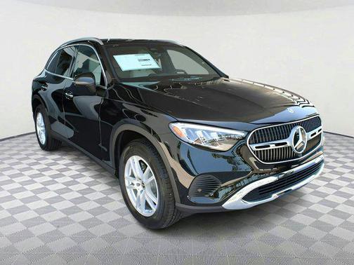 2025 Mercedes-Benz GLC 300 Base