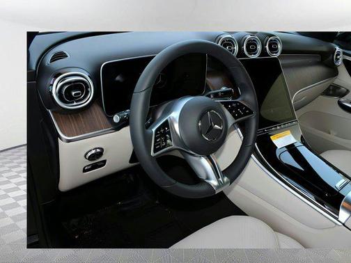 2025 Mercedes-Benz GLC 300 Base