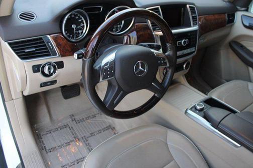 2013 Mercedes-Benz M-Class 4MATIC