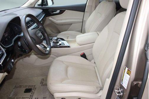 2019 Audi Q7 55 Prestige