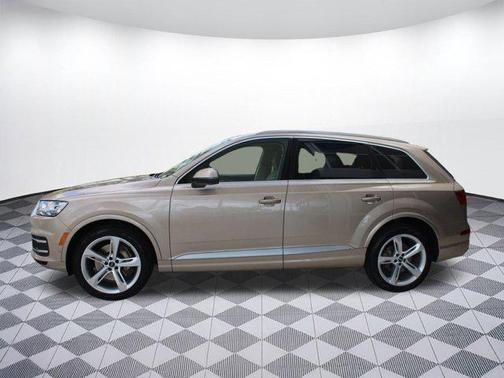 2019 Audi Q7 55 Prestige