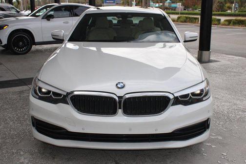 2019 BMW 530 530i
