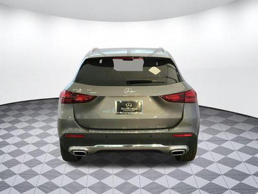 2025 Mercedes-Benz GLA 250 Base