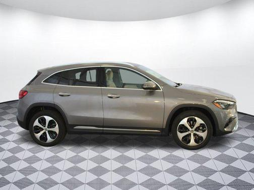 2025 Mercedes-Benz GLA 250 Base