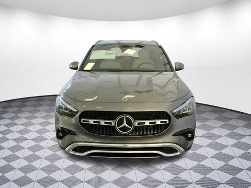 2025 Mercedes-Benz GLA 250 Base