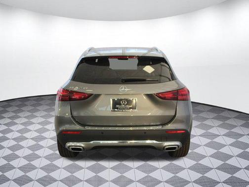 2025 Mercedes-Benz GLA 250 Base