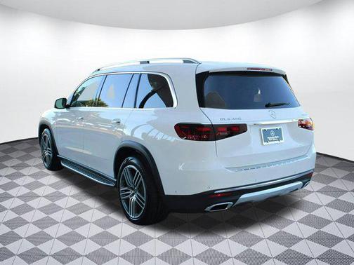 2025 Mercedes-Benz GLS 450 4MATIC
