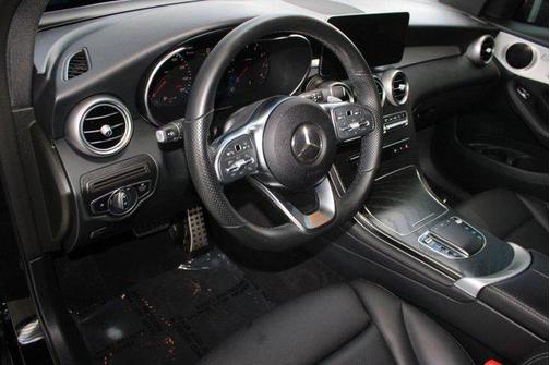 2022 Mercedes-Benz GLC 300 Base