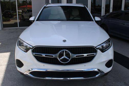 2025 Mercedes-Benz GLC 300 Base
