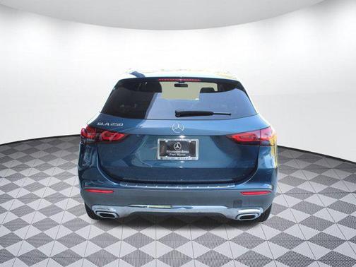 2021 Mercedes-Benz GLA 250 Base 4MATIC