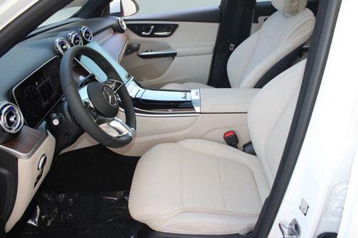 2026 Mercedes-Benz GLC 300 Base