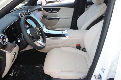 2026 Mercedes-Benz GLC 300 Base