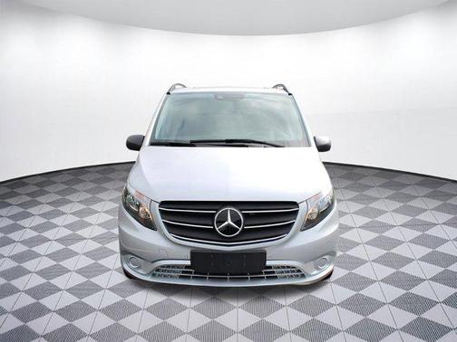 2023 Mercedes-Benz Metris Base