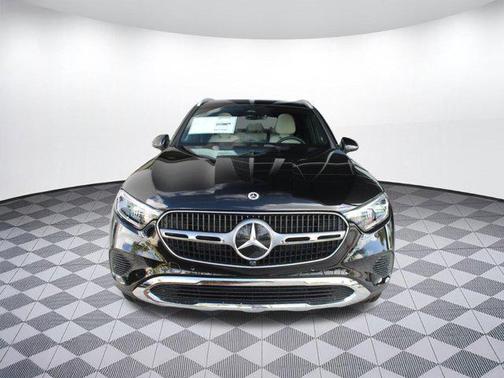 2026 Mercedes-Benz GLC 300 4MATIC