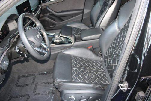 2023 Audi S4 Premium Plus TFSI quattro Tiptronic