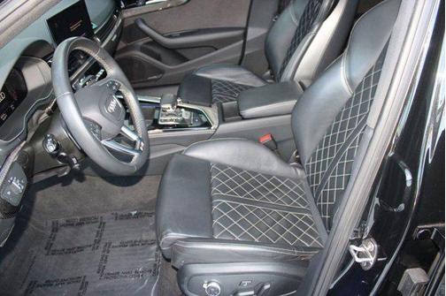 2023 Audi S4 Premium Plus TFSI quattro Tiptronic