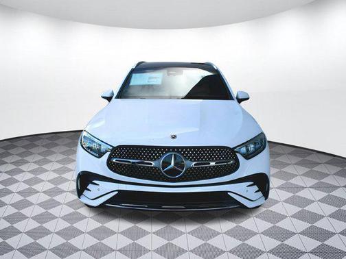 2025 Mercedes-Benz GLC 300 4MATIC