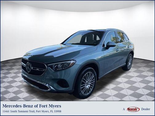 Verde Silver Metallic 2026 Mercedes-Benz GLC 300 Base