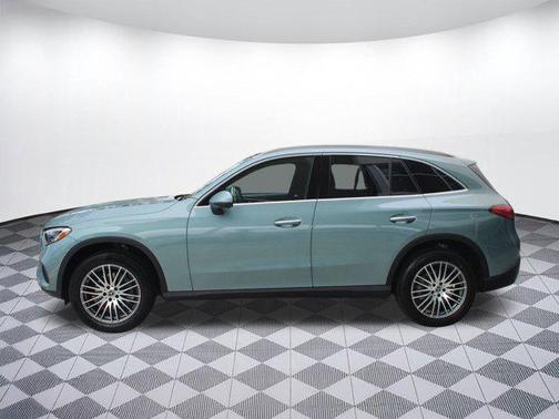 2026 Mercedes-Benz GLC 300 Base