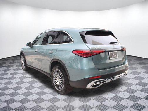 2026 Mercedes-Benz GLC 300 Base