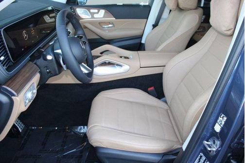 2026 Mercedes-Benz GLS 450 4MATIC