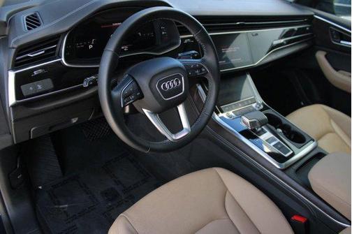 2024 Audi Q8 55 Premium Plus