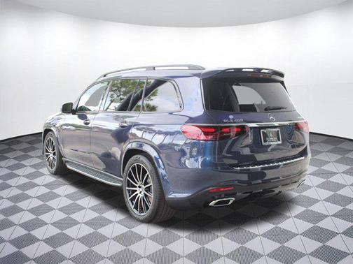 2026 Mercedes-Benz GLS 450 4MATIC