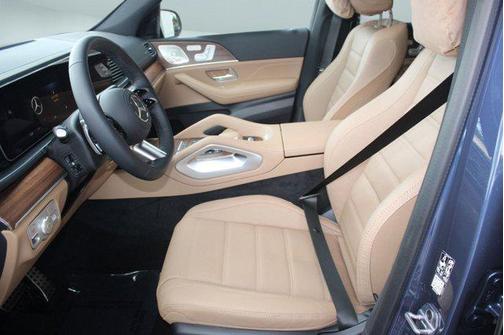 2026 Mercedes-Benz GLS 450 4MATIC