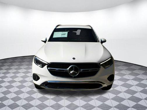 2025 Mercedes-Benz GLC 300 Base