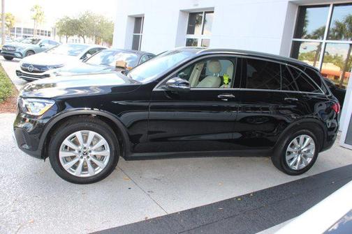 2021 Mercedes-Benz GLC 300 Base