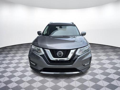 Gun Metallic 2018 Nissan Rogue SV