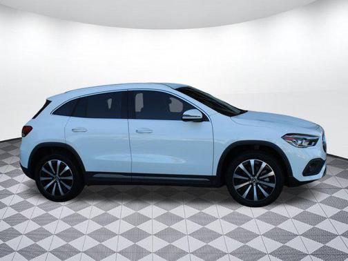 2022 Mercedes-Benz GLA 250 Base