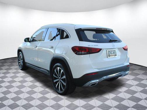 2022 Mercedes-Benz GLA 250 Base