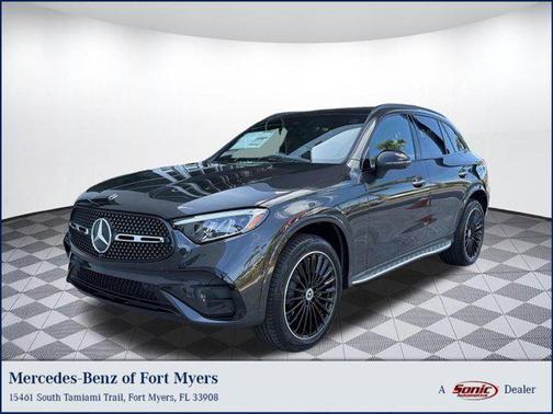 Graphite Grey Metallic 2026 Mercedes-Benz GLC 300 Base