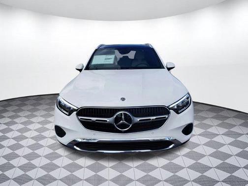 2025 Mercedes-Benz GLC 350e Base