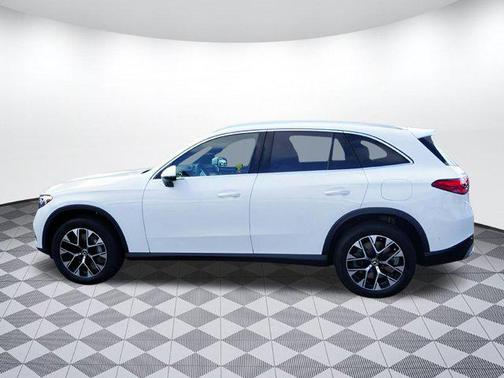 2025 Mercedes-Benz GLC 350e Base