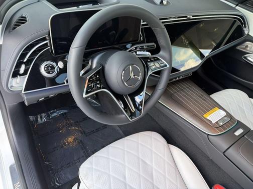 MANUFAKTUR Moonlight White Metallic 2027 Mercedes-Benz E-Class E 450 4MATIC