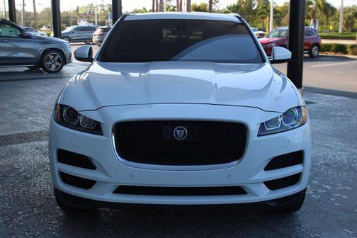 2019 Jaguar F-PACE 25t Premium